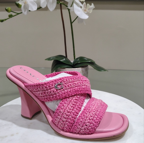 New! 🩷🆕 Quintin Sandals, Size 9 (Runs large, please consider sizing down) 🩷 - Picture 11 of 11